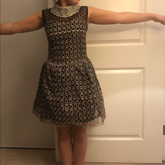 Fancy Dress brand new condition - Picture 3 of 7